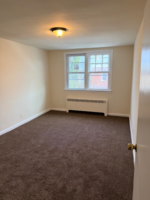 904 E Upsal St #2B - Photo 3 of 11