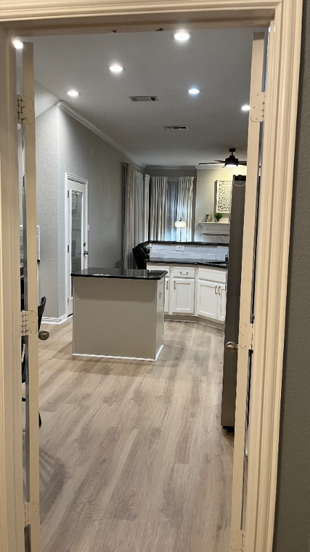 9112 Brinson Dr - Photo 3 of 18