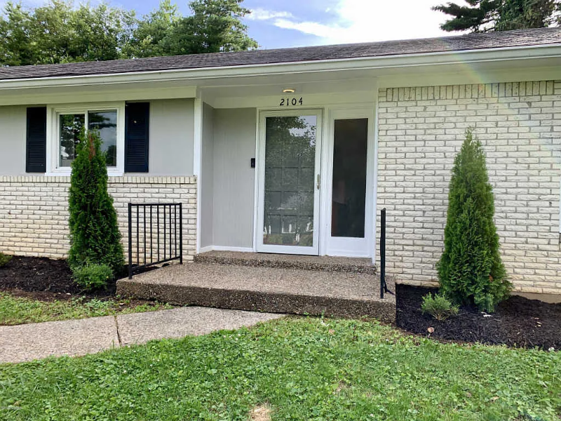 2104 Terriwood Ct - Photo 2 of 20