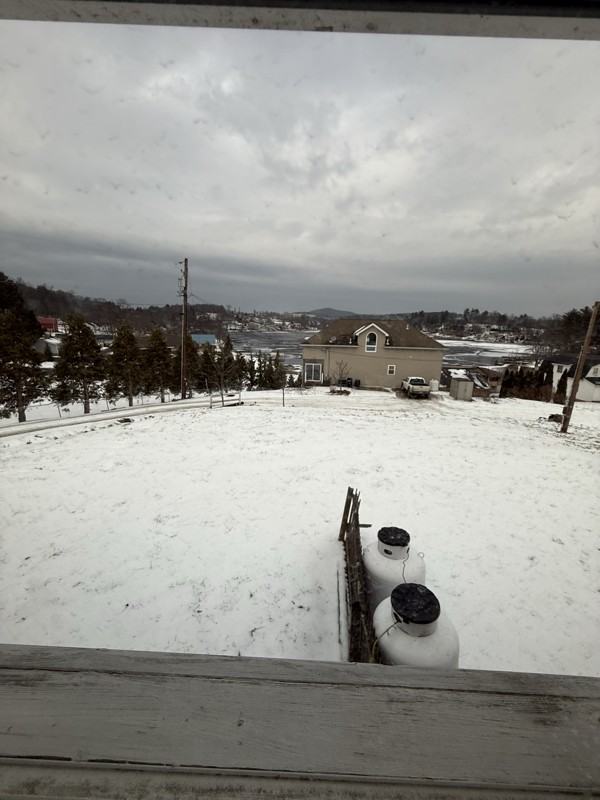 823 Sr - Photo 2 of 10