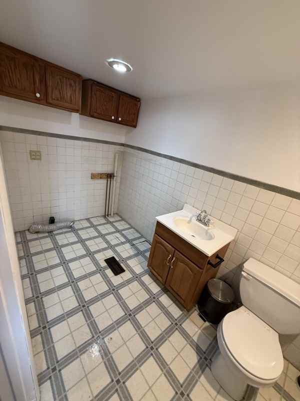 823 Sr - Photo 5 of 10