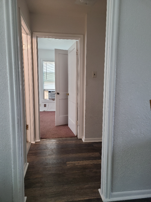 641 Robinson St #3 - Photo 6 of 8