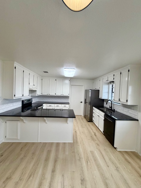 689 Birdie Ln - Photo 6 of 19