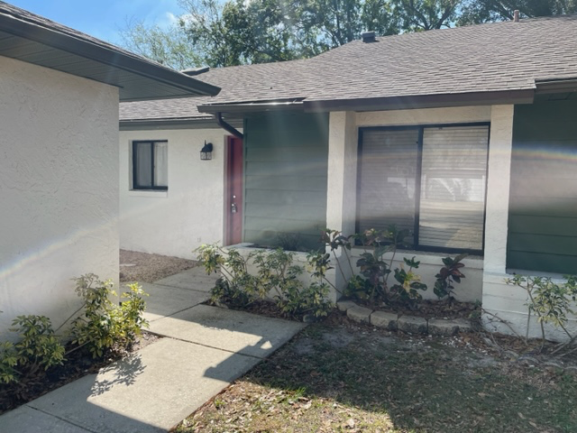 310 Murcott Dr - Photo 2 of 11