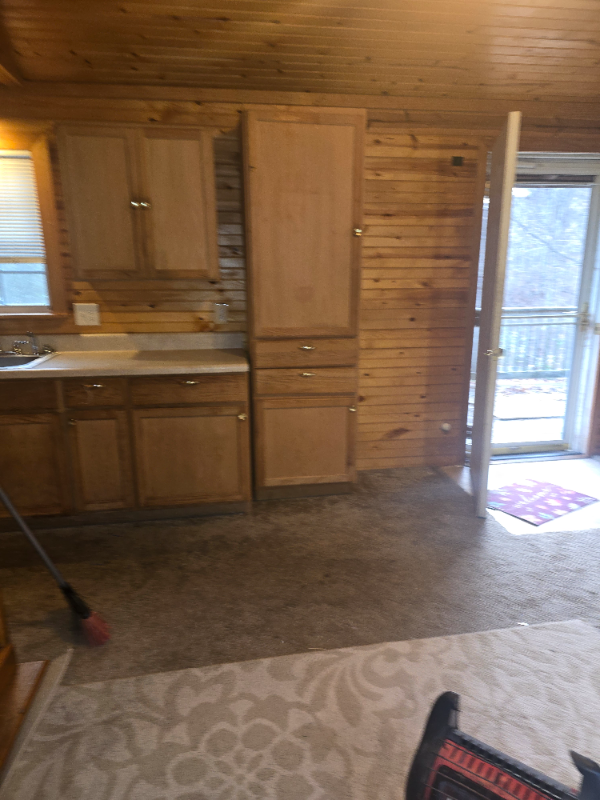 1960 Saddleback Dr - Photo 7 of 7