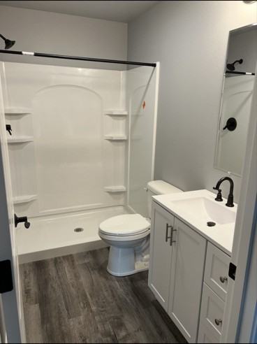 7862 N Covington St #D - Photo 5 of 10