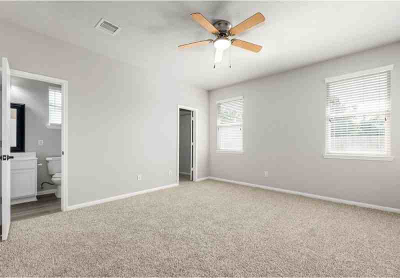 4835 Montclair Hill Ln - Photo 7 of 18