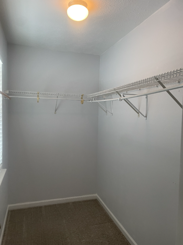 264 Lyngardens Way - Photo 4 of 13