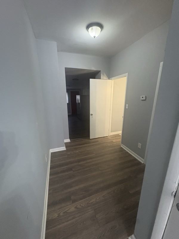 1520 Argyle Ave - Photo 4 of 17