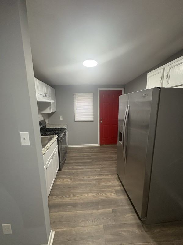 1520 Argyle Ave - Photo 6 of 17