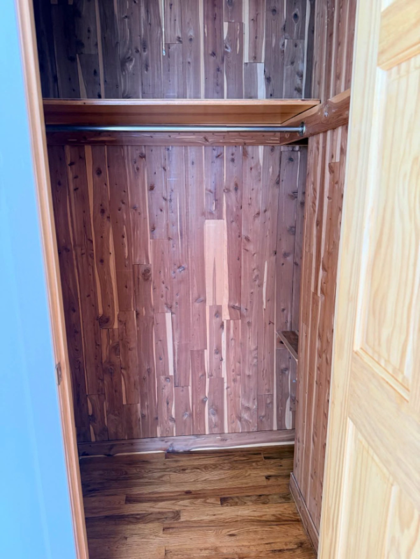 1222 Kossuth Ave #1 - Photo 7 of 13