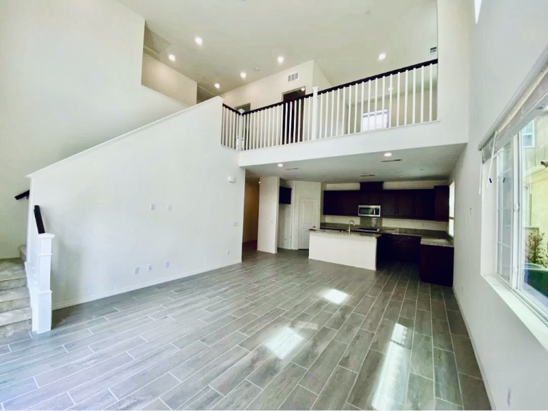 7099 Montecito Ln - Photo 3 of 4