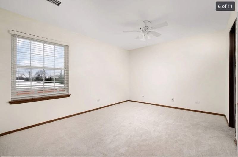 1345 E Wyndham Cir #203 - Photo 3 of 7