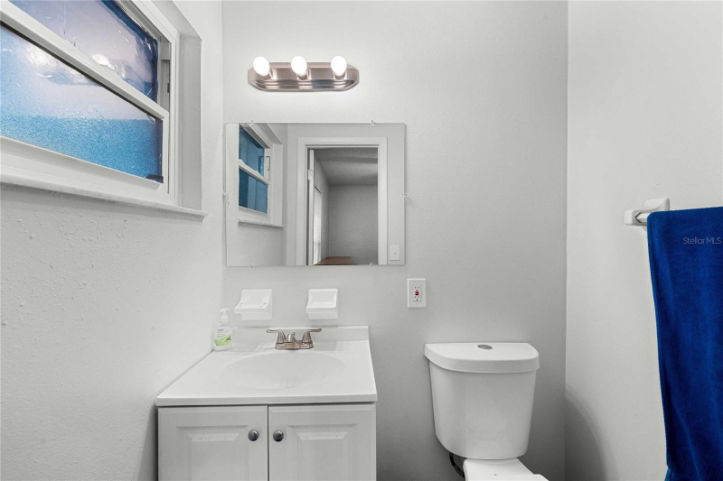 14700 State St - Photo 5 of 20