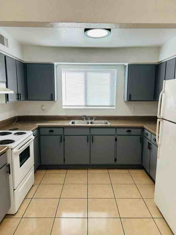 5733 S Morris Blvd ##C - Photo 6 of 13