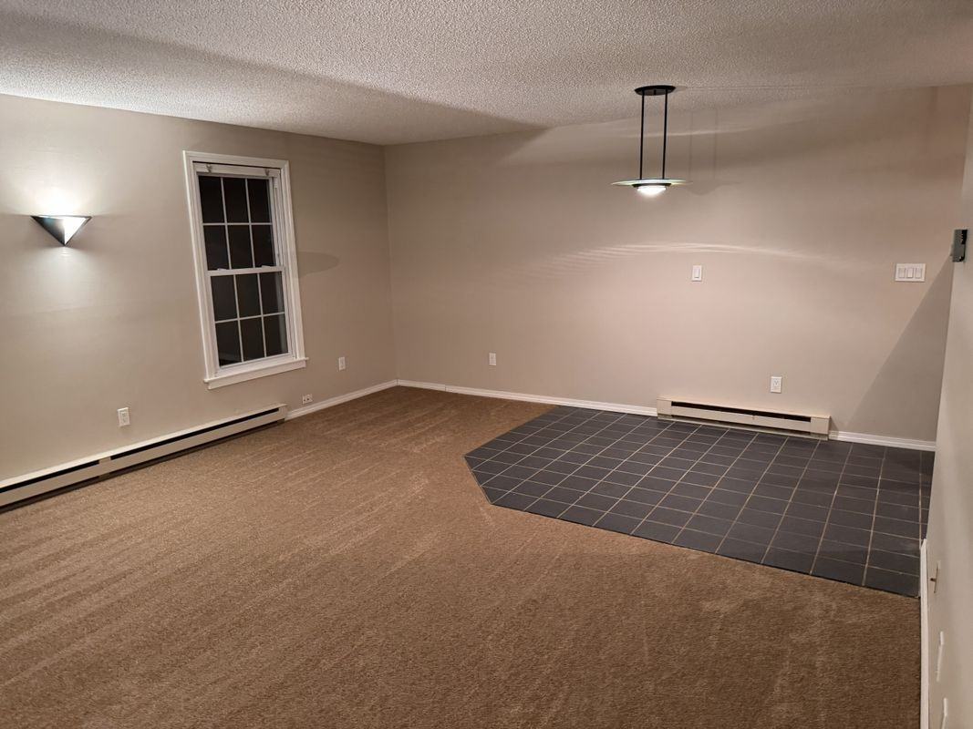 239 Old Farms Rd ##7-B - Photo 3 of 23