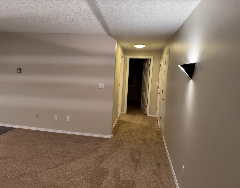 239 Old Farms Rd ##7-B - Photo 5 of 23