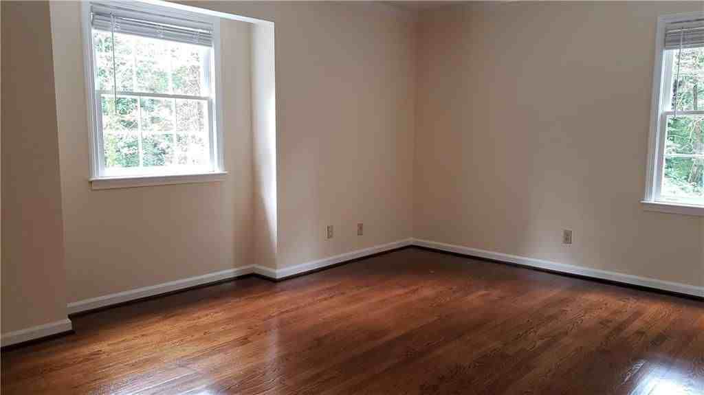 2134 Masonwood Cir - Photo 2 of 41