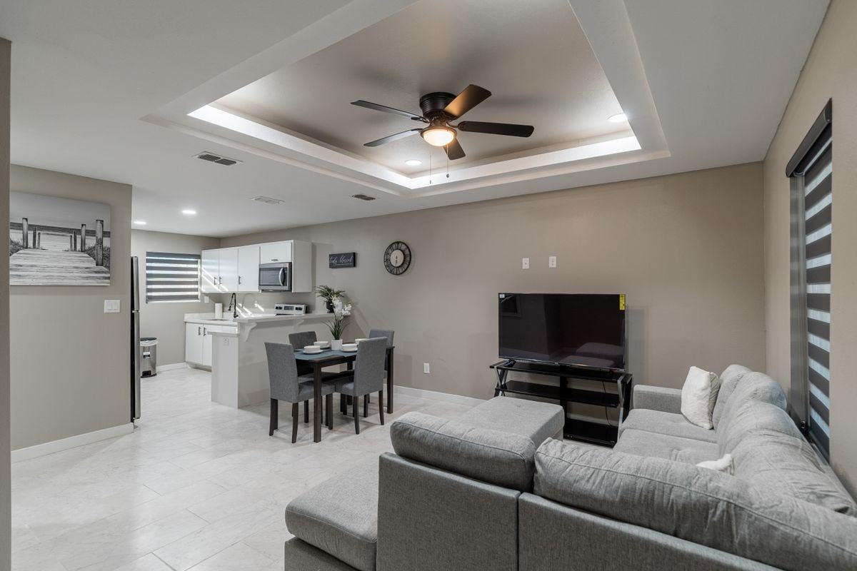 206 S Ridge Ln ##1 - Photo 5 of 10