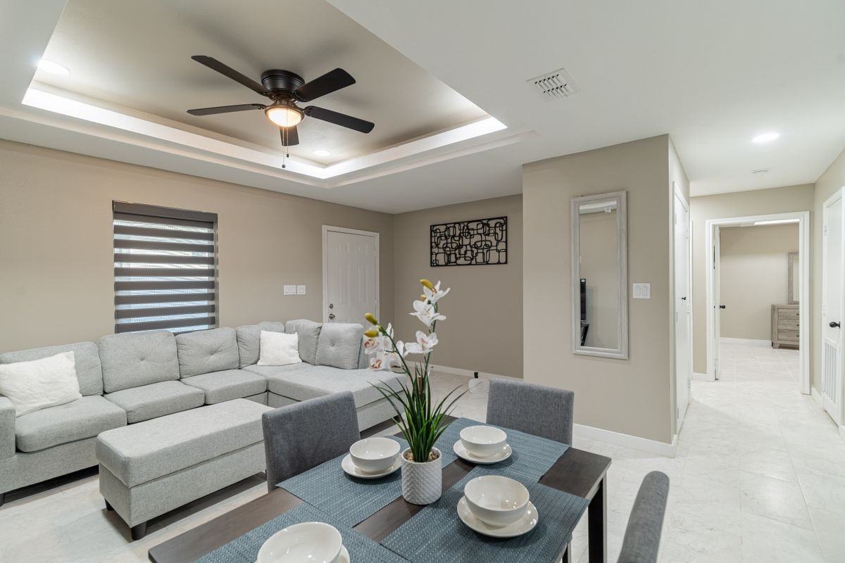 206 S Ridge Ln ##1 - Photo 6 of 10