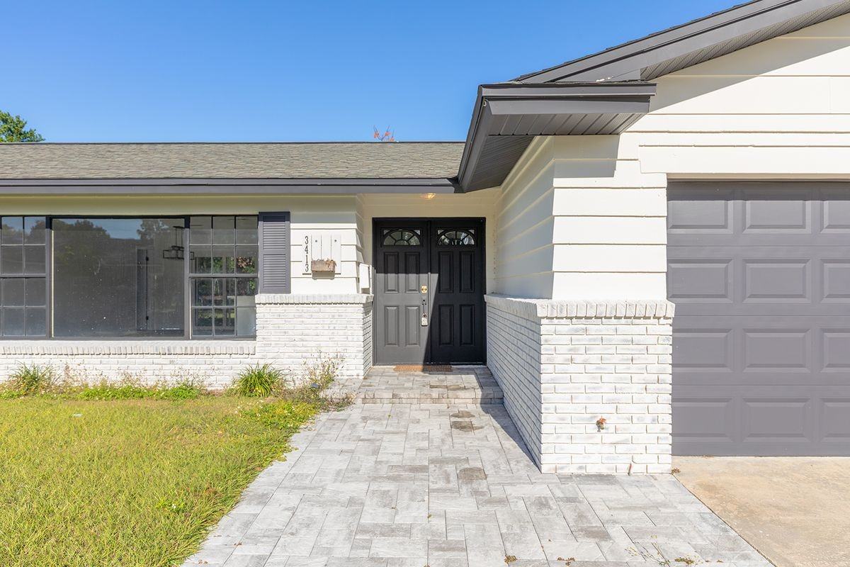 3413 Bowman Dr - Photo 3 of 21