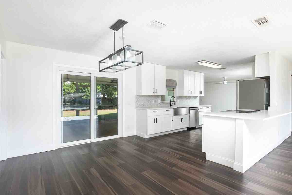 3413 Bowman Dr - Photo 7 of 21