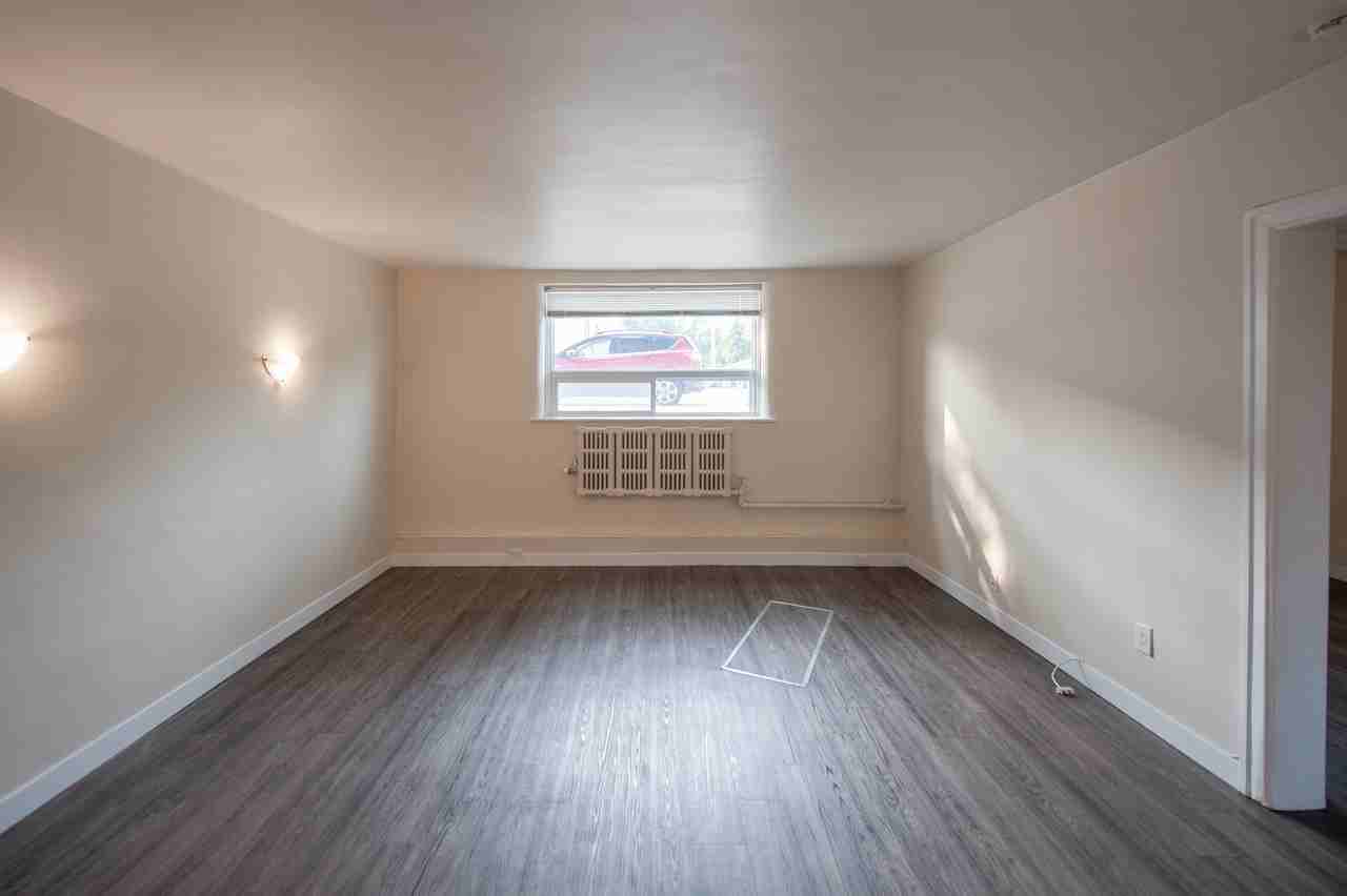 331 Marion Street - Photo 6 of 16