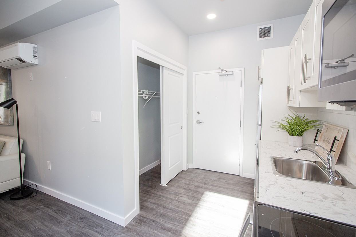 753 Wolseley Avenue - Photo 6 of 18