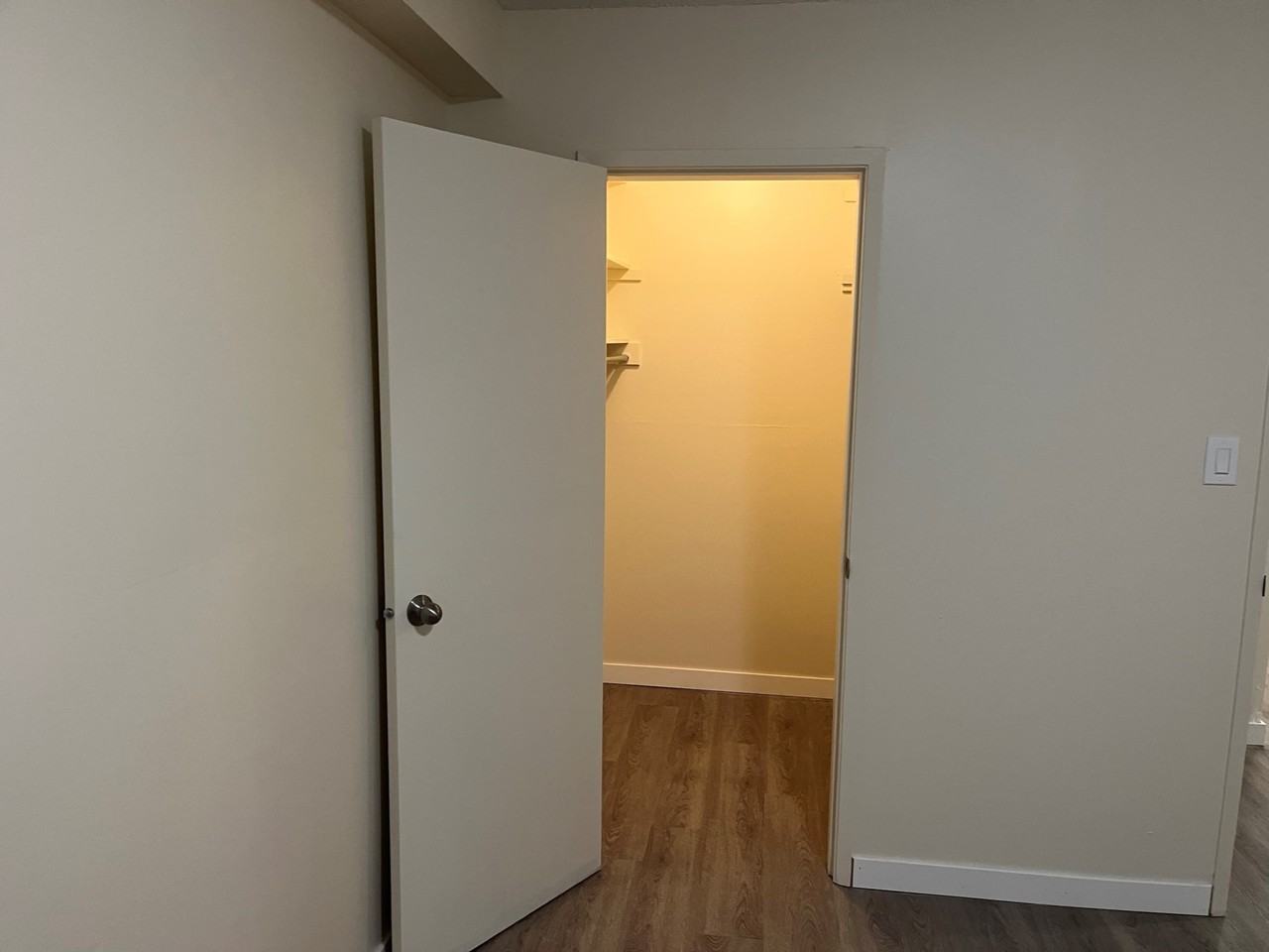 Bute Manor - Photo 4 of 22