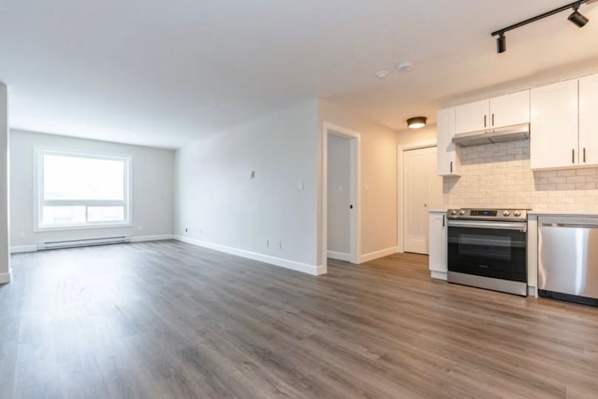 2 - 487 Dominion Ave, Midland, ON L4R 3M4, Canada - Photo 6 of 13