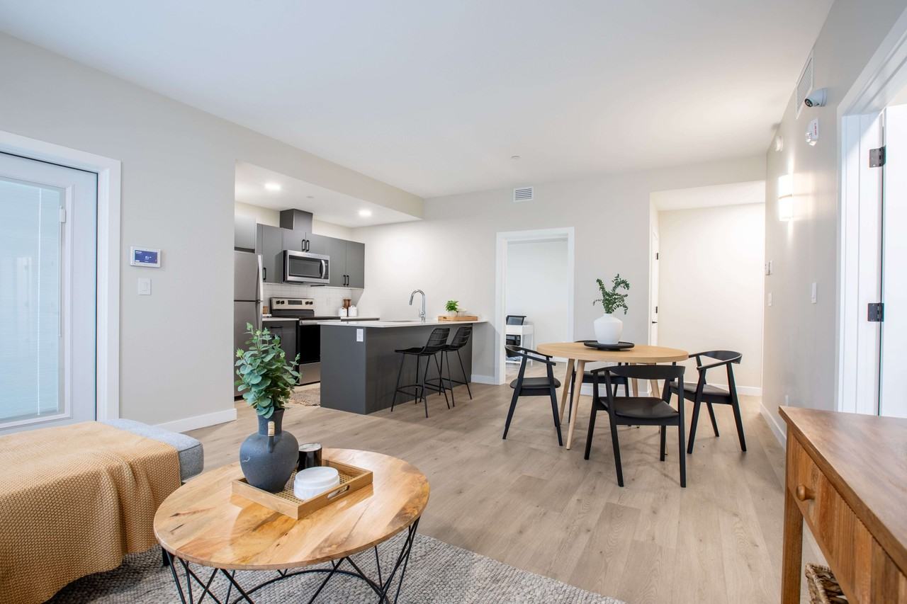 162 Scott Street - Photo 2 of 16