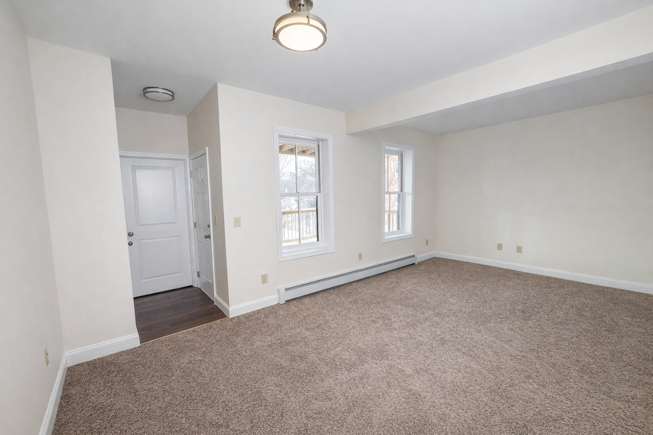 45 Squire St #2 - Photo 5 of 21