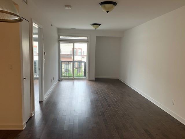 456 King Edward Ave #307 - Photo 7 of 13