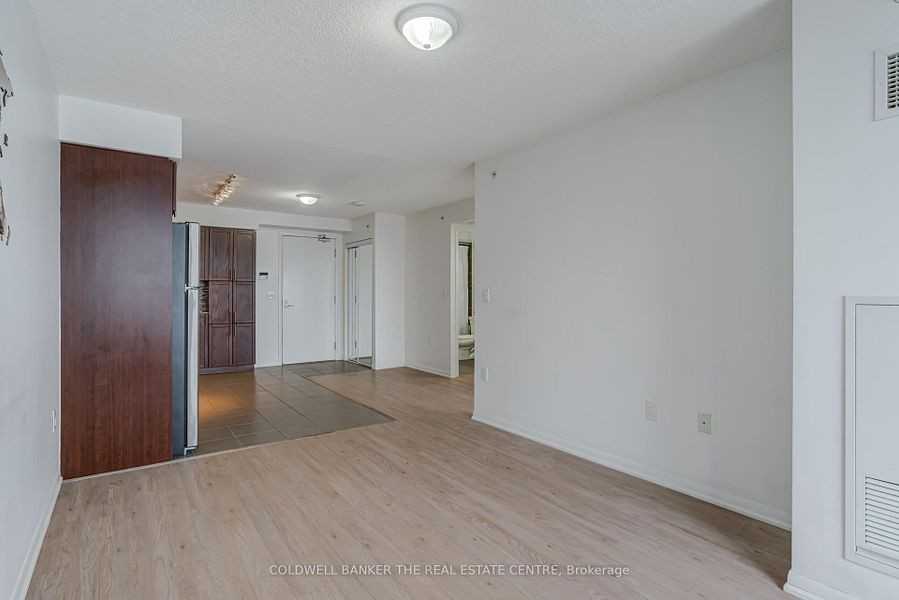 830 Lawrence Avenue West #1209 - Photo 4 of 20