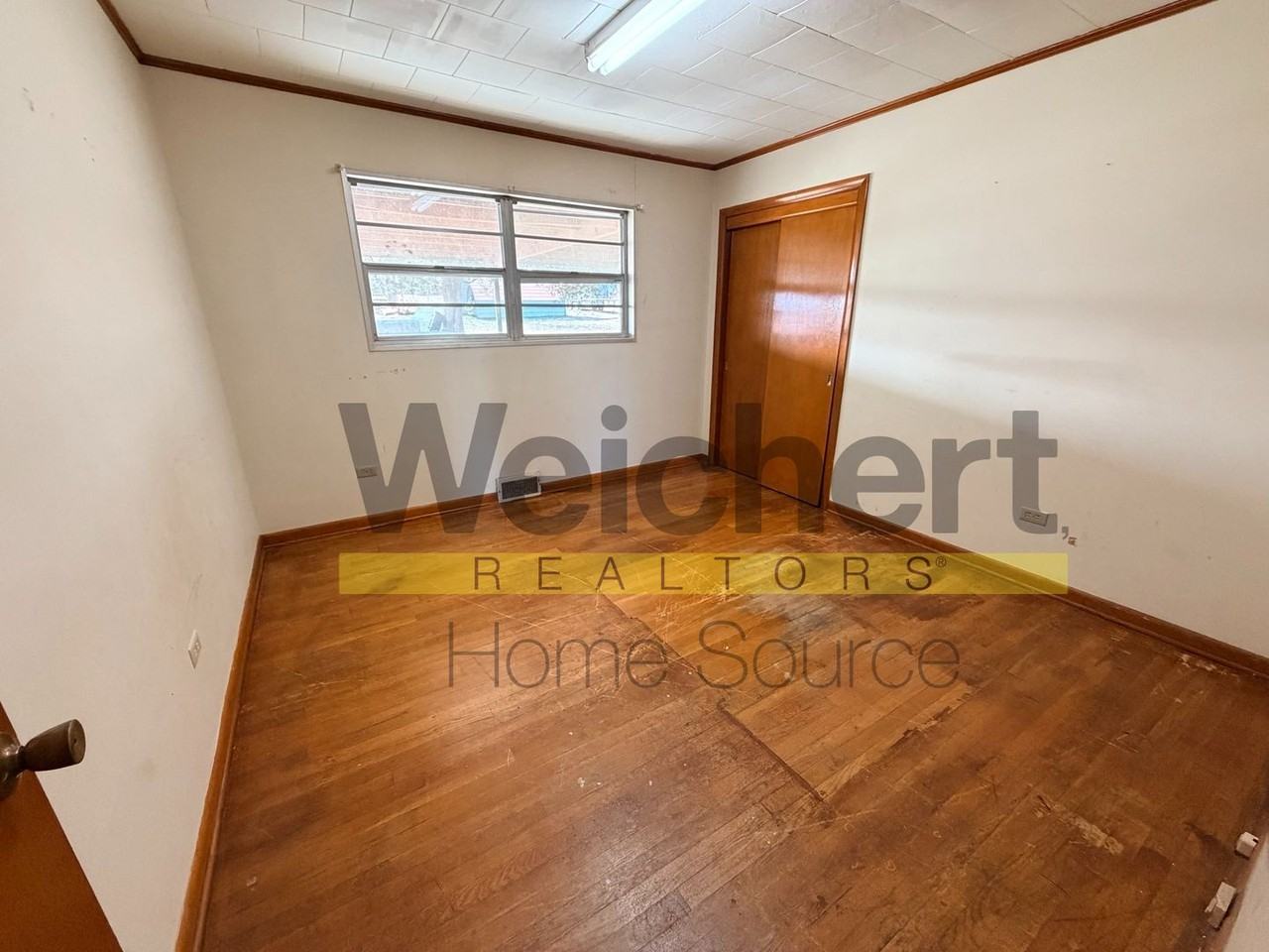 6610 Walcott Rd - Photo 4 of 12