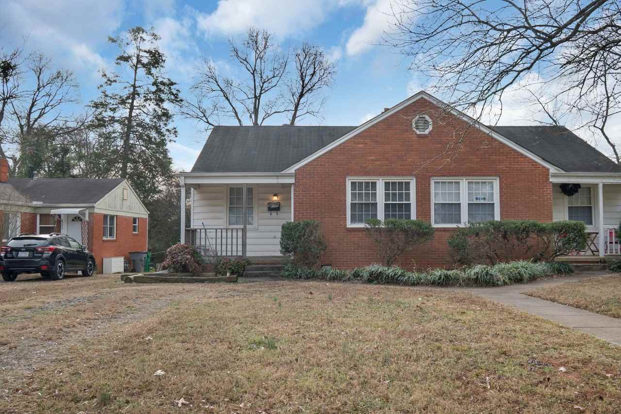 1318 Richmond Pl - Photo 3 of 24