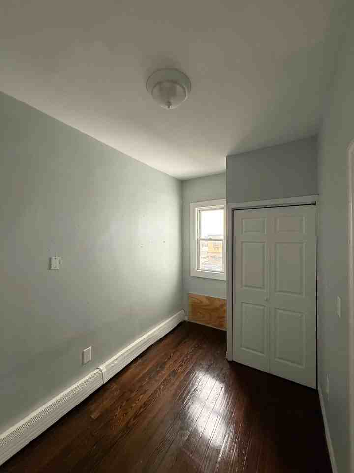 1221 Summit Ave #1221-3 - Photo 2 of 8