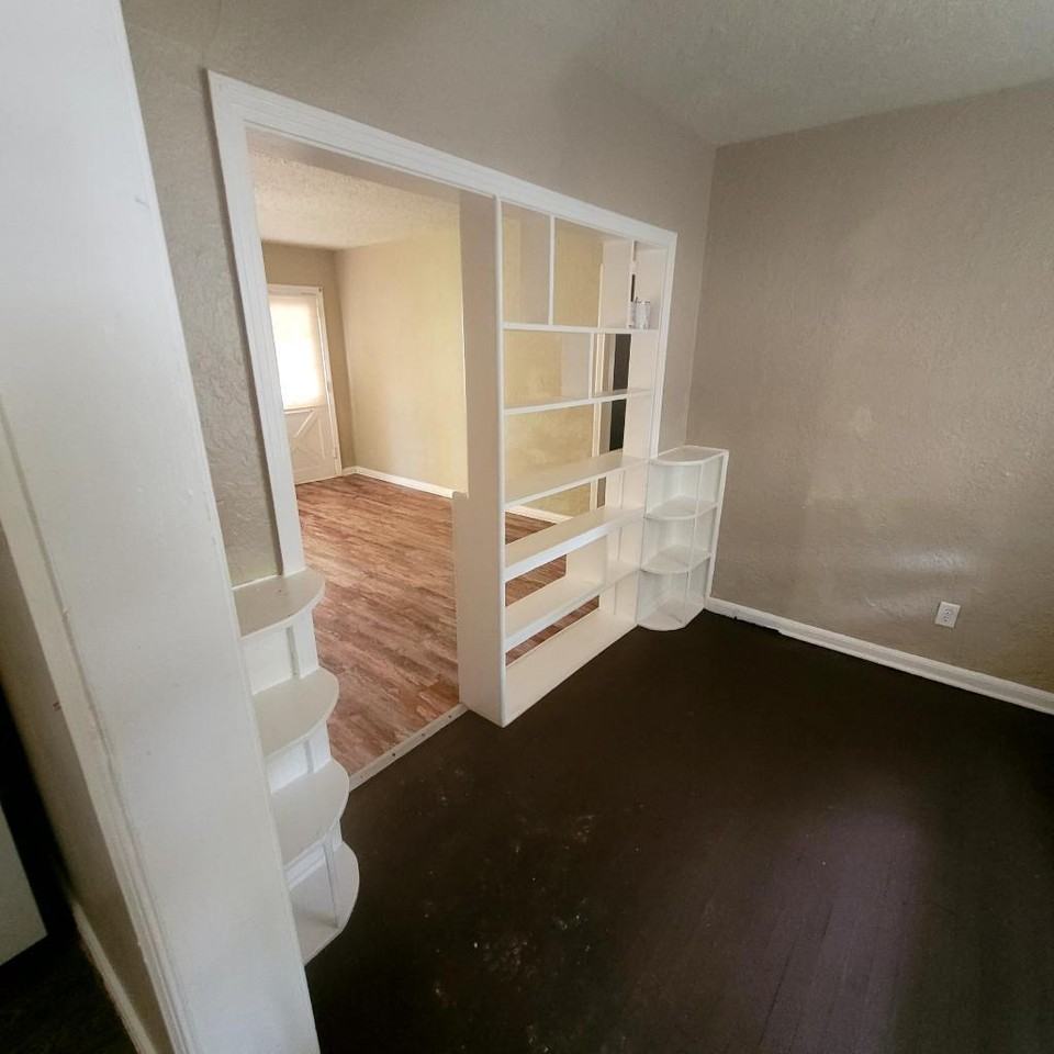 8316 Buttercup St #NA - Photo 2 of 5