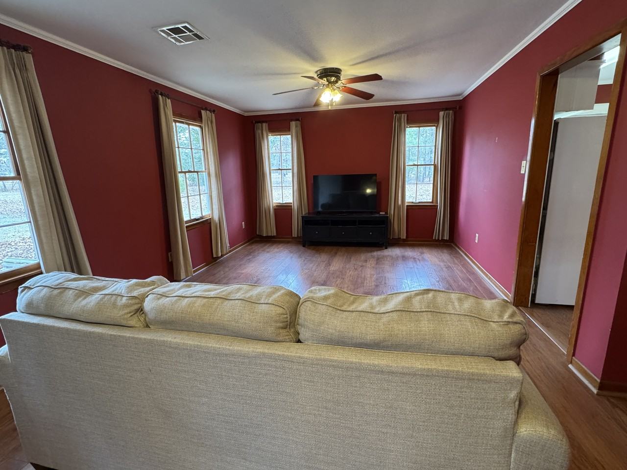 1134 Rowland Rd #NA - Photo 4 of 11