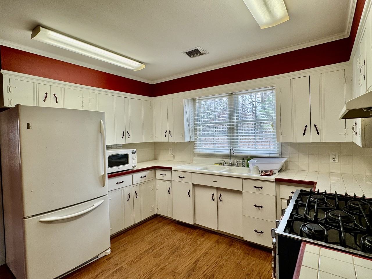 1134 Rowland Rd #NA - Photo 6 of 11