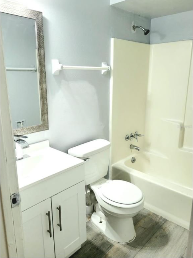 1109 Birchwood Ct #A - Photo 2 of 5