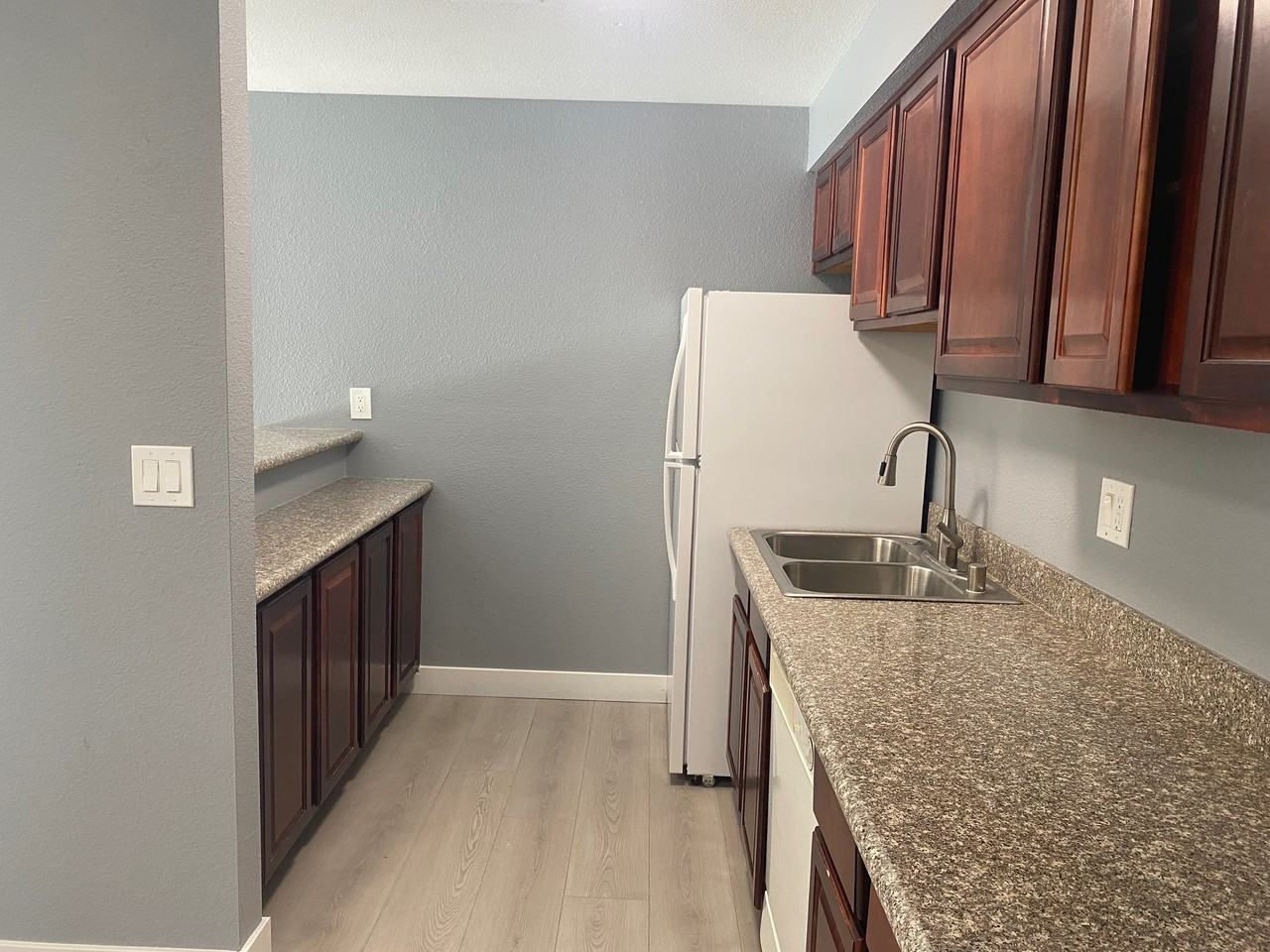 5141 River Glen Dr #156 - Photo 4 of 25