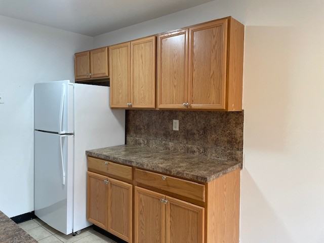 77 Orange Rd #A - Photo 5 of 14