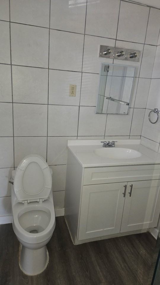 620 Nw 9th Ave #1 - Photo 7 of 11