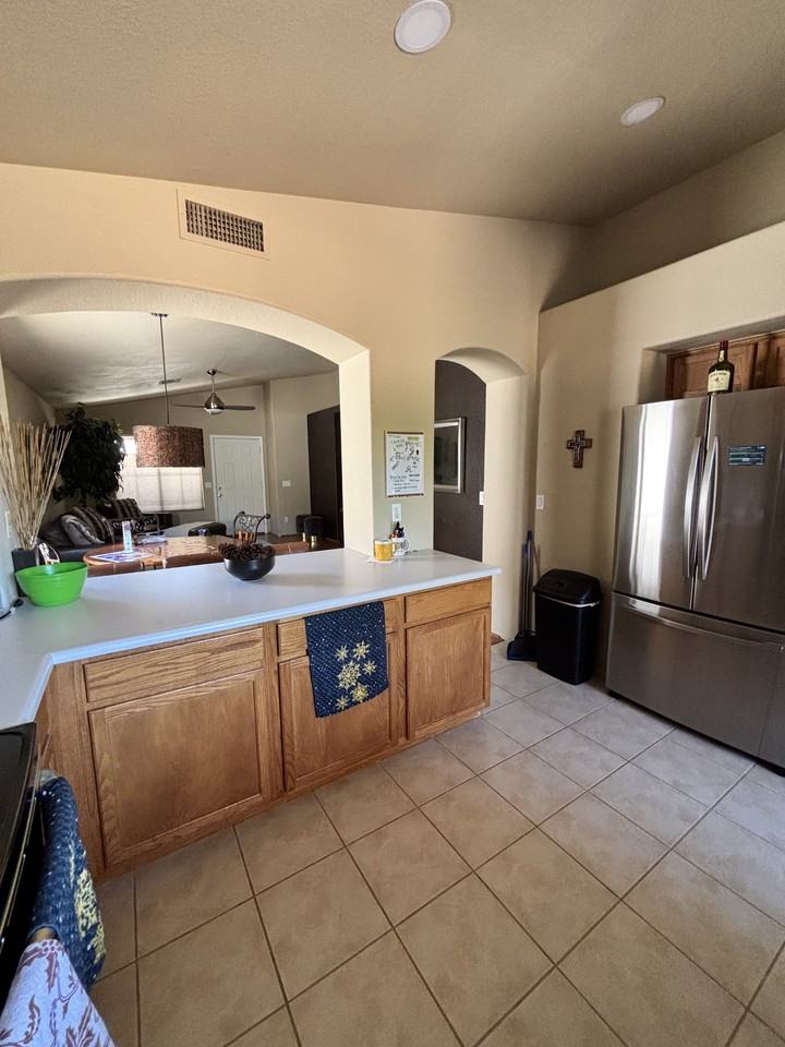 20250 N 32nd Pl #NA - Photo 4 of 12