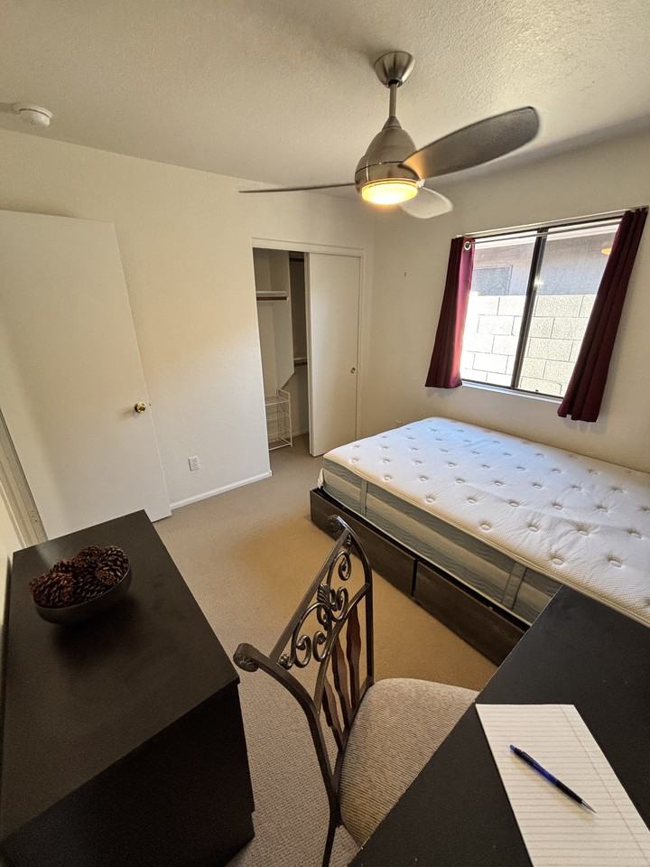 20250 N 32nd Pl #NA - Photo 7 of 12