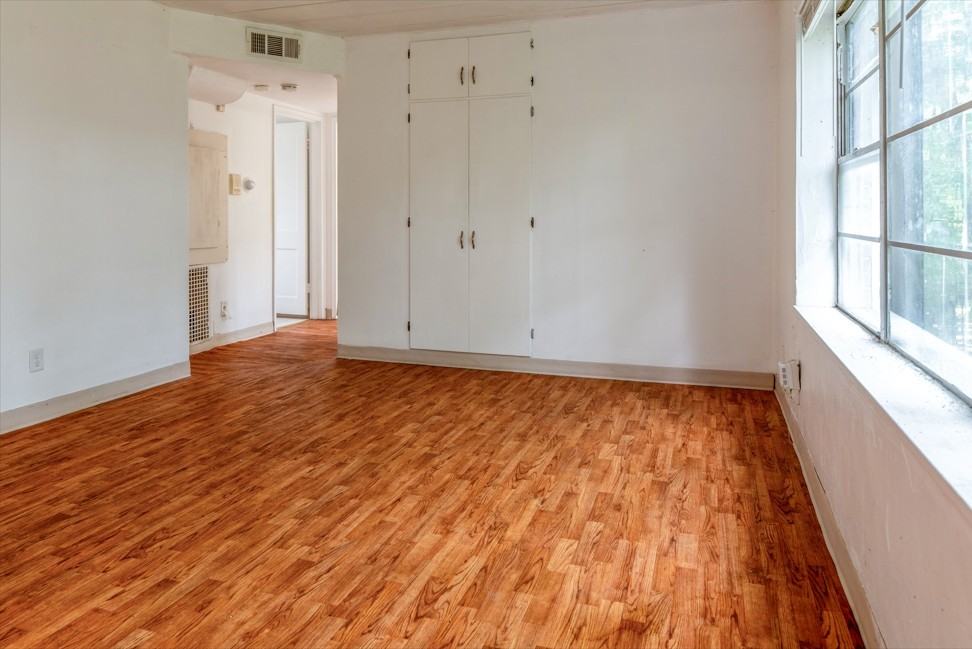 17 Sherman Ter #05 - Photo 3 of 7