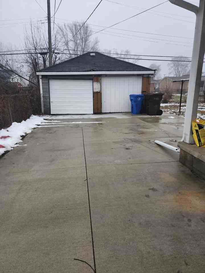 26233 Penn St #NA - Photo 5 of 18