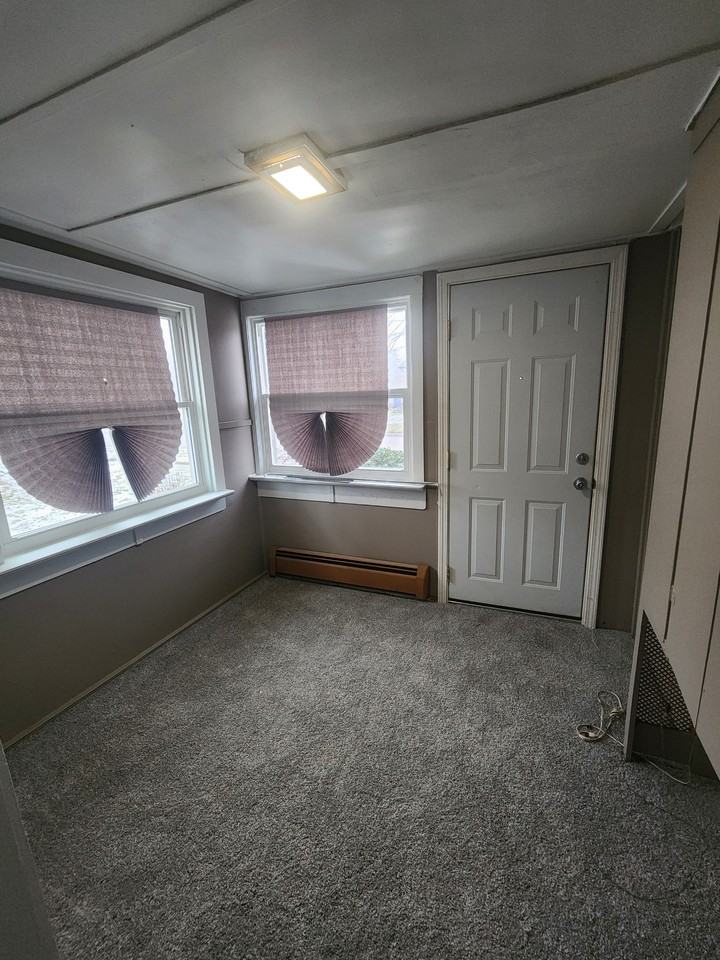 26233 Penn St #NA - Photo 6 of 18