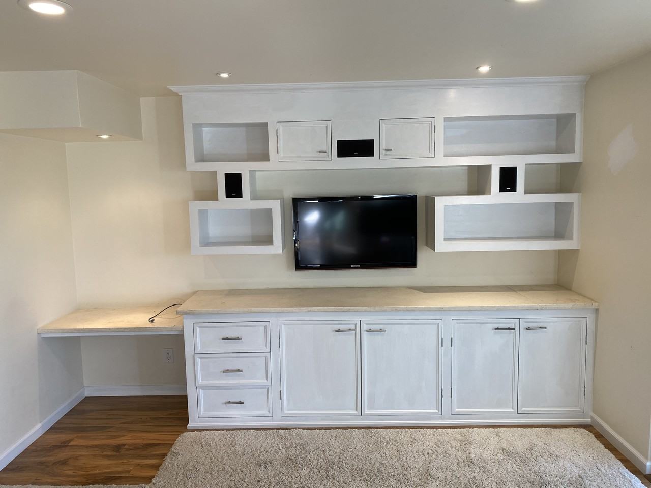 5 Oak Crest Ct #D - Photo 2 of 16